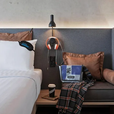 Moxy Altona Otel 3*