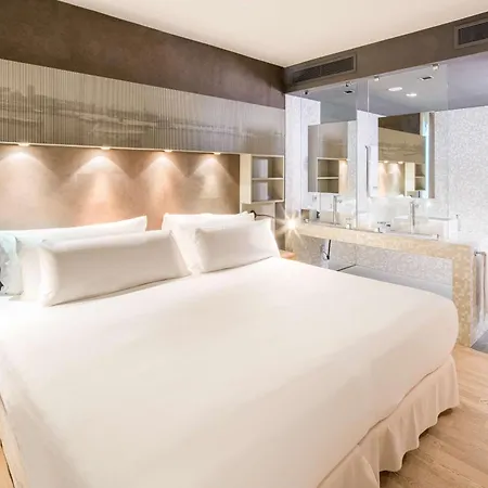 Barcelo 4*