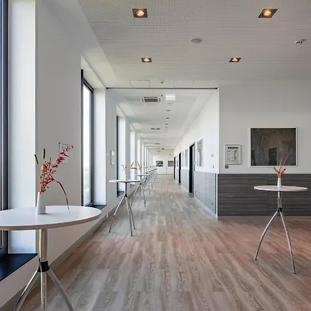 Intercityhotel Dammtor-messe 4* Hamburg