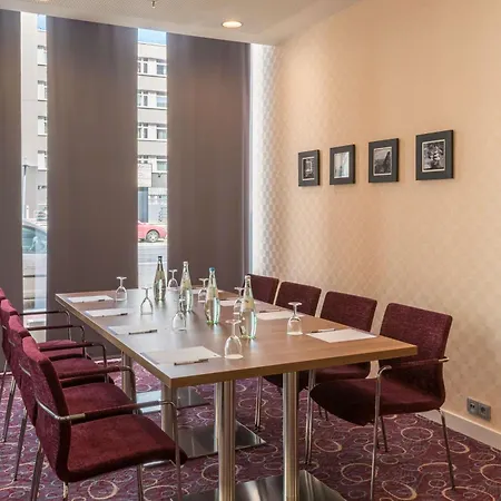 Hampton By Hilton Centre 3*