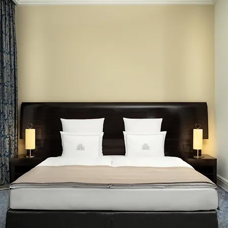 Atlantic Hamburg, Autograph Collection 5*