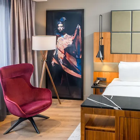 Hotel Radisson Blu Hotel, Airport