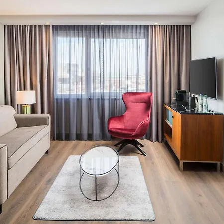 Radisson Blu Hotel, Airport