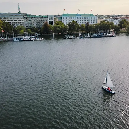Atlantic Hamburg, Autograph Collection Hotel 5*