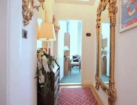 Hotel Boulevard 4*