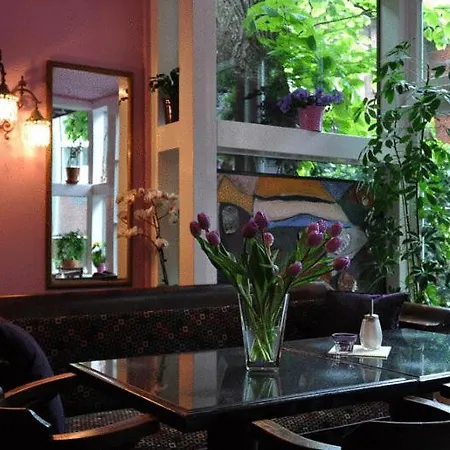 Hotel Frauenhotel Hanseatin - Women Only Hamburg