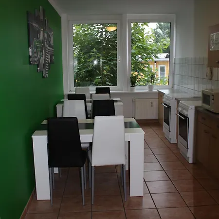 Pensión Ahoi-gaestehaus 2*