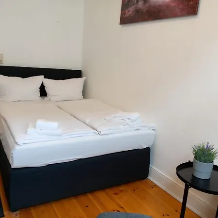Apartment Center 8