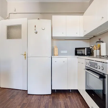 Apartment Bei Der Alten Keksfabrik Hamburg