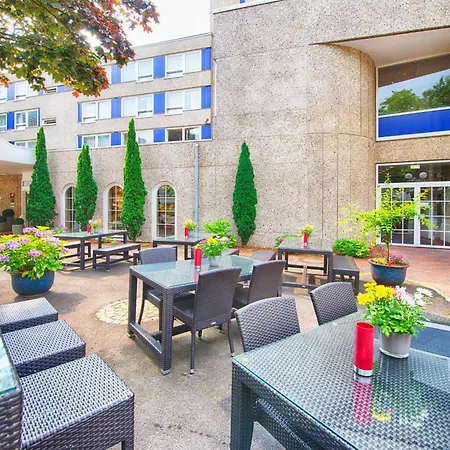Hotel Leonardo Nord 4*