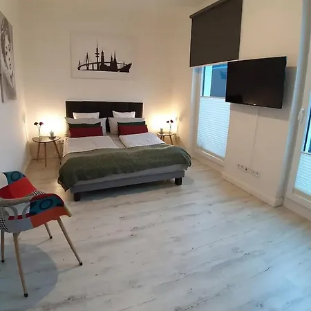 Grosse 2 Balkone Zentrum Bootsanleger Apartment *