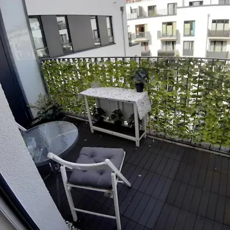 Apartment Grosse 2 Balkone Zentrum Bootsanleger