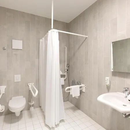 Hotel Hamburg-harburg 3*