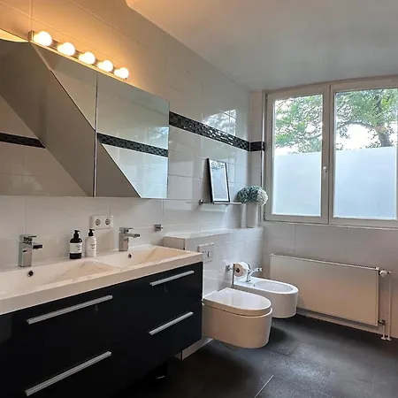Maritimer Maisonette Wohntraum An Der Elbe *