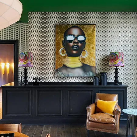 The George Hotel 4*