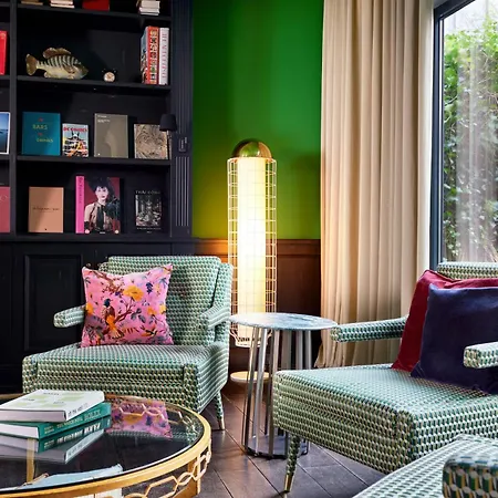 Hotel The George 4*