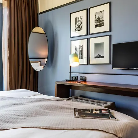 Hotel The George 4*