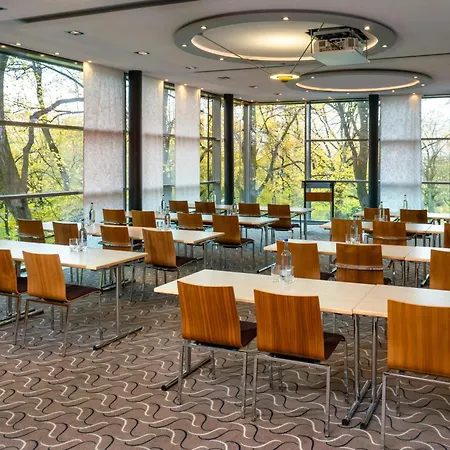Moevenpick 4* Hamburg