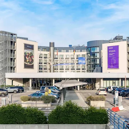 Hotel Radisson Blu Hotel, Airport