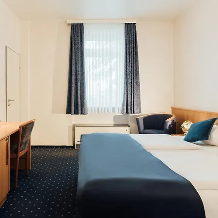 Hotel Centrum Commerz Am Bahnhof Altona Hamburg