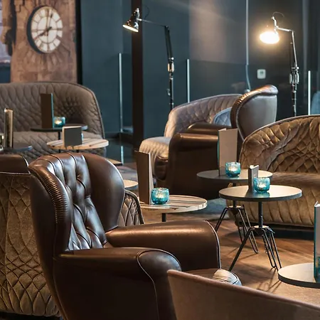 One Hamburg-altona 3*