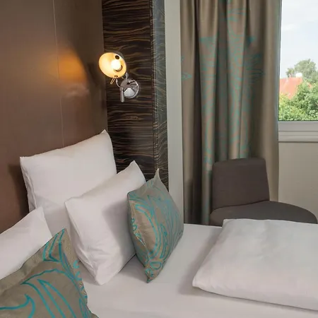 One Airport 3* Hamburg