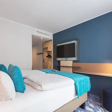 - The Niu, Yen By Ihg 3* Amburgo