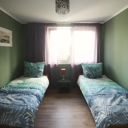 Homestay Zimmer U-bahn Trabrennbahn