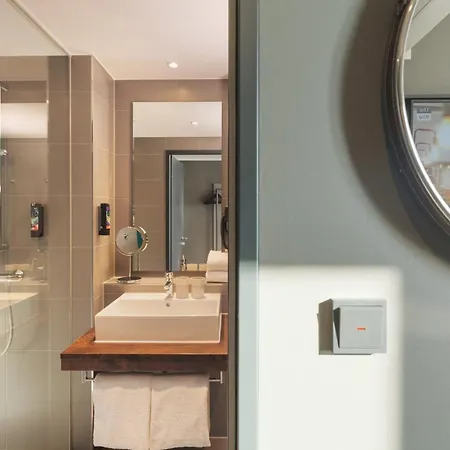 - The Niu, Bricks Eppendorf By Ihg Hotel 3*