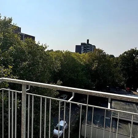 Moderne Altbauwohnung *
