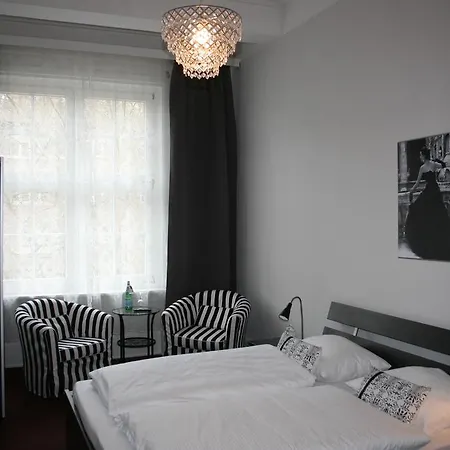 Fresena Im Dammtorpalais Hotel 3*