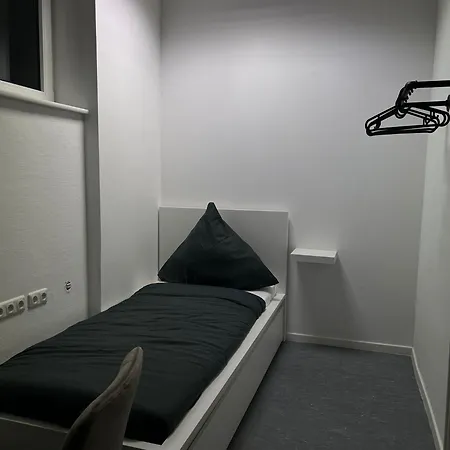 Hh Hostel *