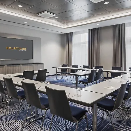 Hotel Courtyard By Marriott Hamburg