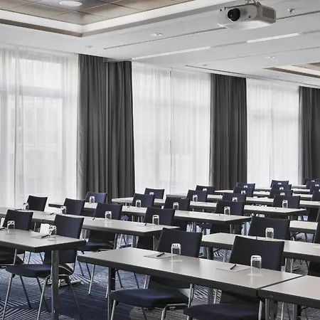 Courtyard By Marriott 4* Hamburg