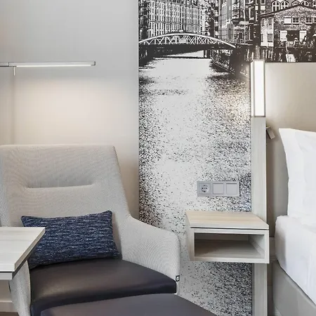 Courtyard By Marriott Hamburg