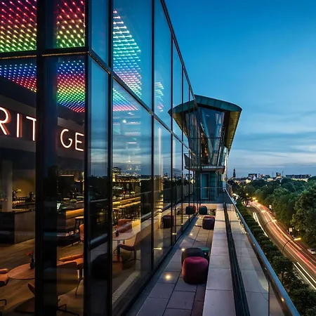 Le Meridien 5*