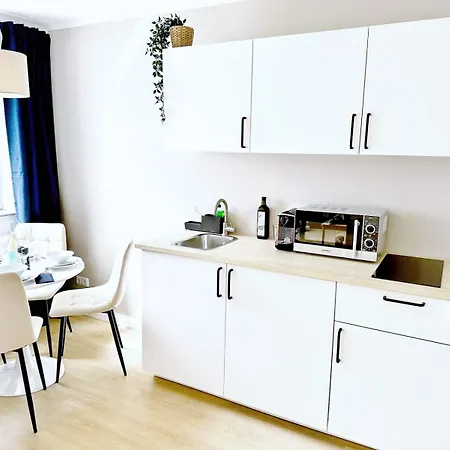 Stylisches 2-zimmer Ambient In Alsternaehe Mit Kingsize-bett & Schlafsofa Hamburg