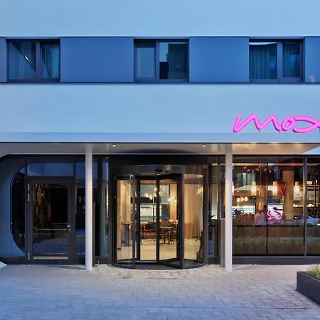 Moxy Altona Otel