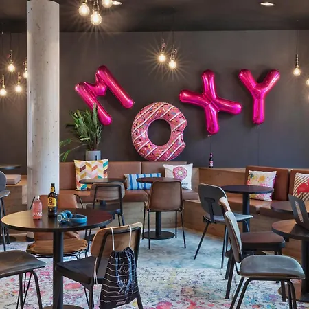 Moxy Altona Hamburg