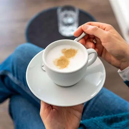 إيبيس ستايلز هامبورج ألستر سيتي