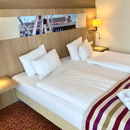 Mercure Am Volkspark Otel
