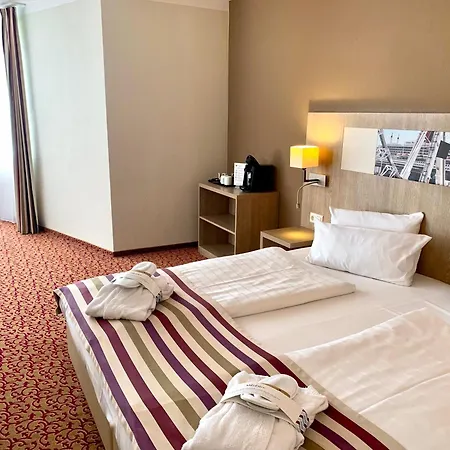 Otel Mercure Am Volkspark