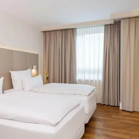 Hotel Nh Altona Amburgo