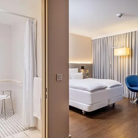 Hotel Nh Altona
