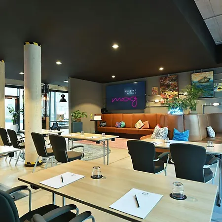 Moxy Altona Otel