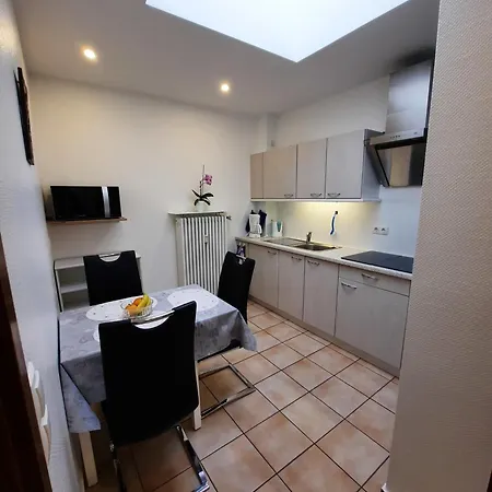 Fewo Apartment *
