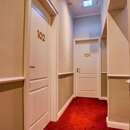 Boutique 53 & 56 City, Trademark Collection By Wyndham 3*