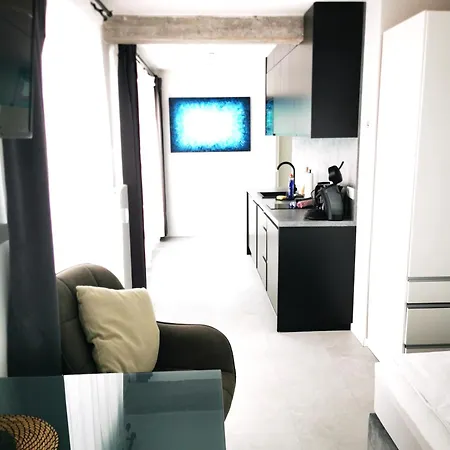 Hh 01 By Rockchair - Superhost Status - Modernes Mit Sonnigem Balkon & Premium Boxspringbetten In Winterhude - Geheimtipp Hamborg