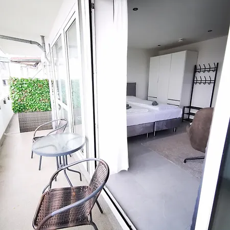 Apartamento Hh 05 By Rockchair - Superhost Status - Modernes Mit Sonnigem Balkon & Premium Boxspringbetten In Winterhude - Geheimtipp *