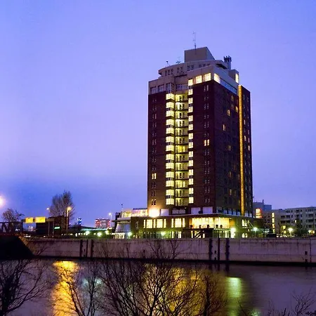 Hi International Szálloda 4*